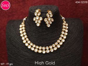 women choker necklace set