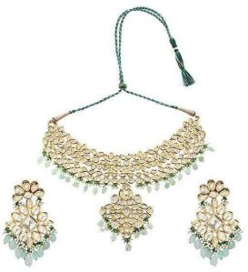 Zarin Woman Kundan Choker Set