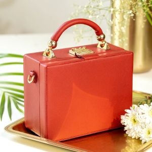 Trunk Maroon Colour Woman Box Bags