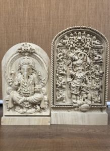 Wooden carving Murti