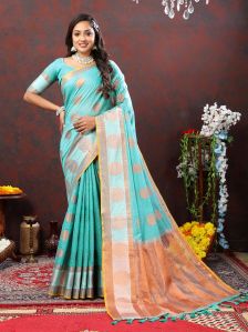 Soft Cotton Saree with Zari Weaving Chex Design