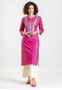 Ladies Cotton Dark Pink Printed Designer Kurti