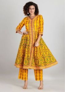 Ladies Printed Anarkali Kurti