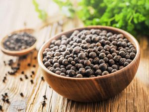 Natural Black Pepper Seeds