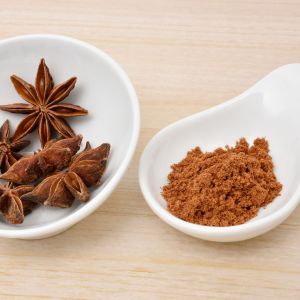 star anise powder