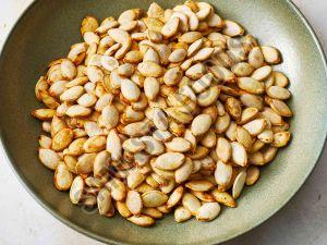 roasted pumpkin seeds