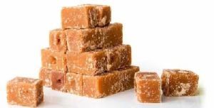 Brown Natural Jaggery Cubes