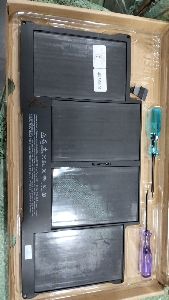 MacBook a 1502 battery