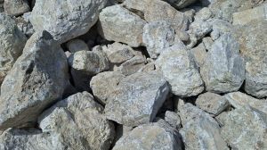 Potash Feldspar Lumps