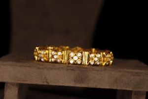 Silver Kundan Bracelet