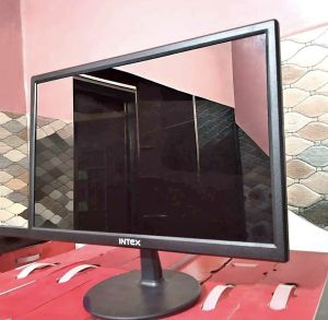 TFT Monitor