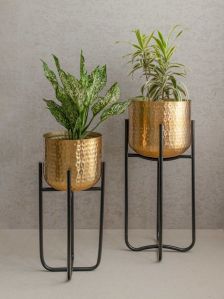 Metal Stand Planter Set