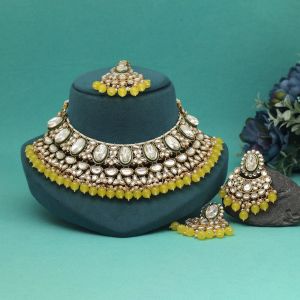 Yellow Color Kundan Necklace Set (KN1424YLW)