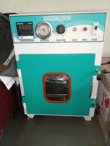 Vacuum Oven