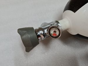 Drager Cylinder with Pressure Gauge