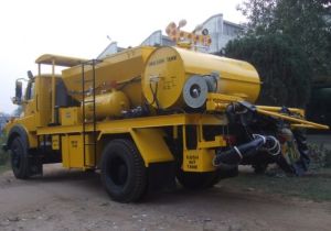 Pothole Repairing Machine
