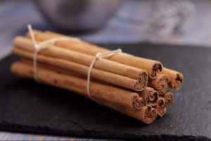 Alba Cinnamon Sticks
