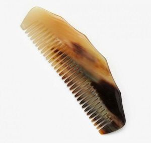Horn Comb