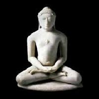 mahavir statue