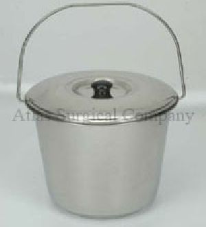 Bucket with cover