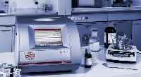 laboratory research instruments