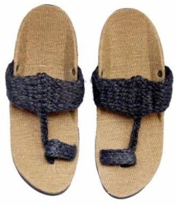 Mens Kolhapuri Chappals