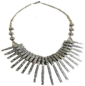 ethnic necklace