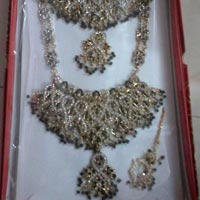 MODEL 2 DULHAN SET