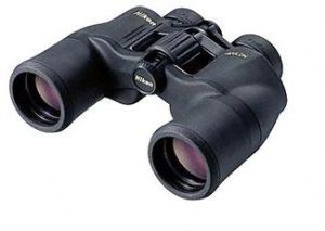 Nikon Aculon A211 8x42 Binocular