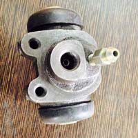 wheel cylinder