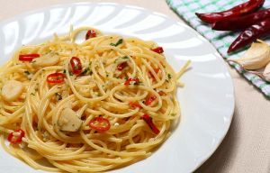 Spaghetti Aglio e Olio Chicken