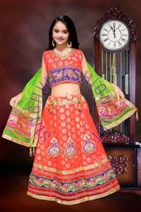 kids lehenga pari