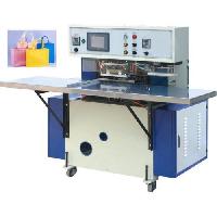 Non woven Handle attachment Machine