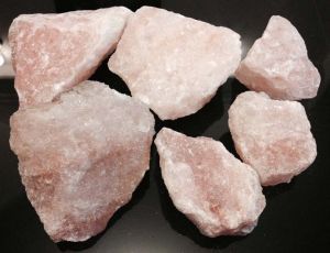 himalayan crystal pink salt chunks