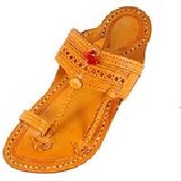 Kolhapuri Chappal