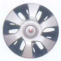 14 Inch Clip D/C Silver Car Wheel Covers