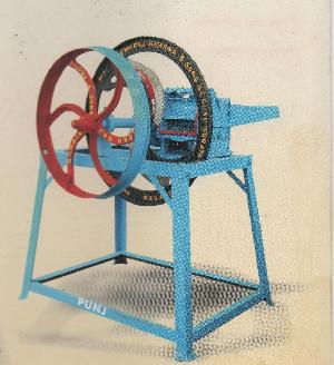 Punj Toka 3 Roller Chaff Cutting Machine