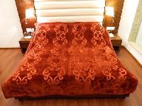 Single Bed Claret Blankets