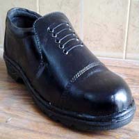 Amparo 025 leather safety shoes