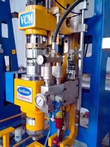 Lpg Cylinder Valve Changing Machine