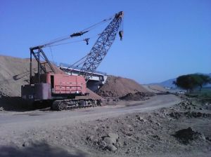 Crawler and teliscopic crane rantal service