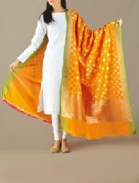 zari dupatta