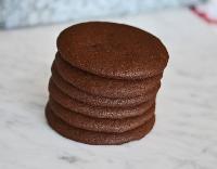 chocolate wafer cream biscuits