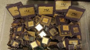 Pentium Pro Gold Ceramic Scrap