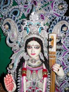 Paperpulp Sarasawati Idol