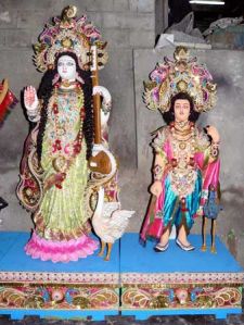 Sarasawati Idol, Kartik Idol