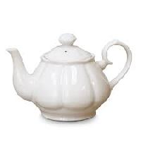 porcelain tea pots
