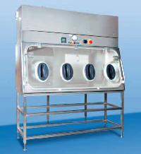 Pharmaceutical Isolator