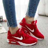 Ladies Sports Shoes