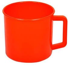 Large Plastic Bath Mugs